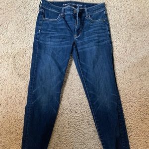 American Eagle High Waisted Jeans